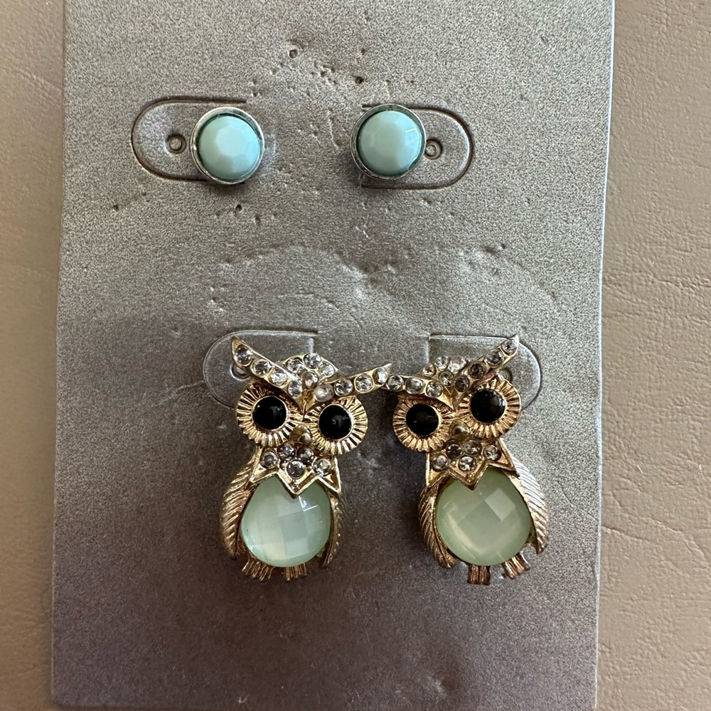 Owl Earring Set - Picture 2 of 3